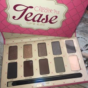 Beauty creations eyeshadow palette